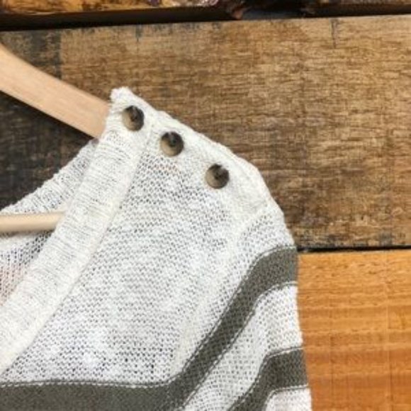 3/$15🌼 Aerie knit sweater 3/4 sleeve women’s Sz M - Picture 6 of 6